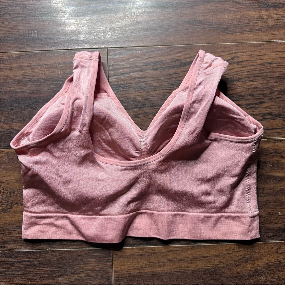 Pink Seamless Racerback Bra - Picture 3 of 5